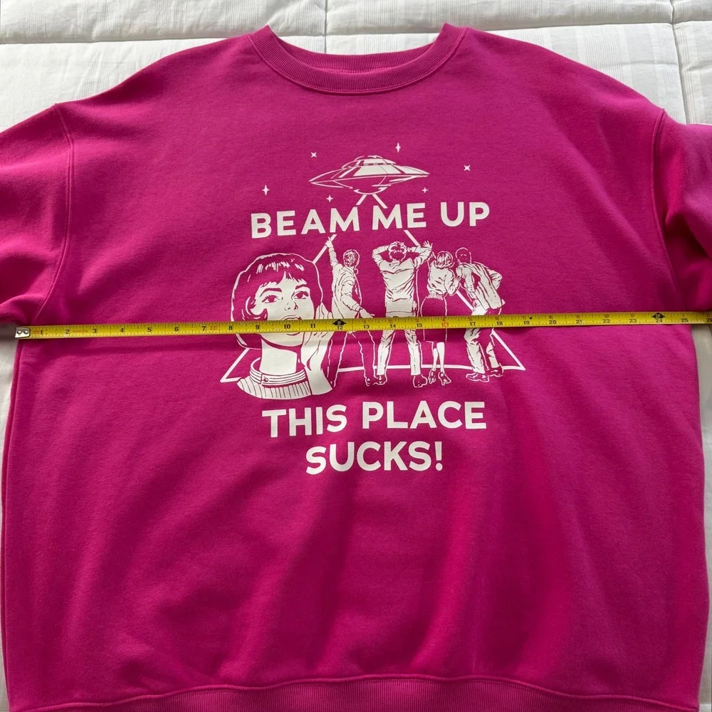 Stranger Things "Beam Me Up, This Place Sucks" Sweatshirt, Size L, Pink -‎ NWT!! - Picture 6 of 7